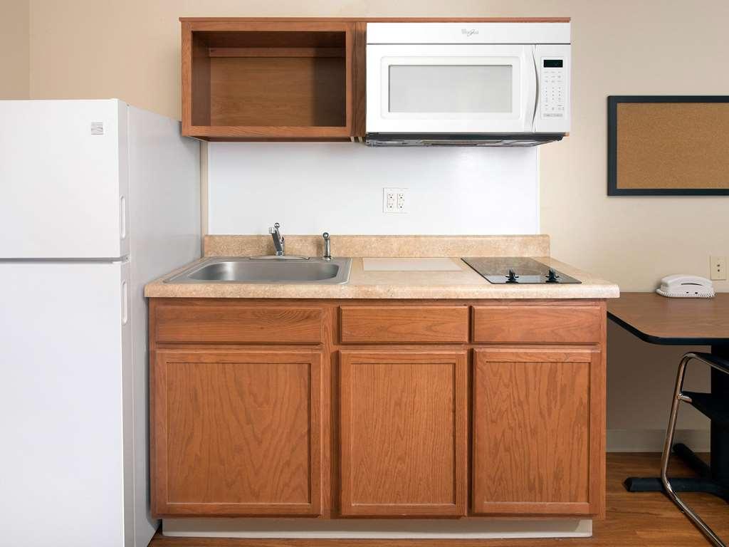 Extended Stay America Select Suites - Wichita - North Phòng bức ảnh
