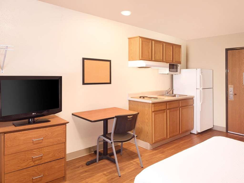 Extended Stay America Select Suites - Wichita - North Phòng bức ảnh