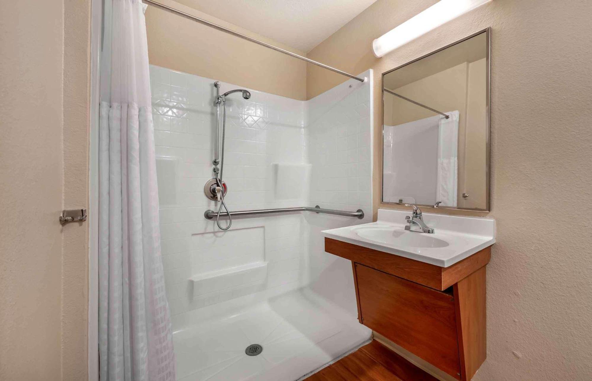 Extended Stay America Select Suites - Wichita - North Ngoại thất bức ảnh